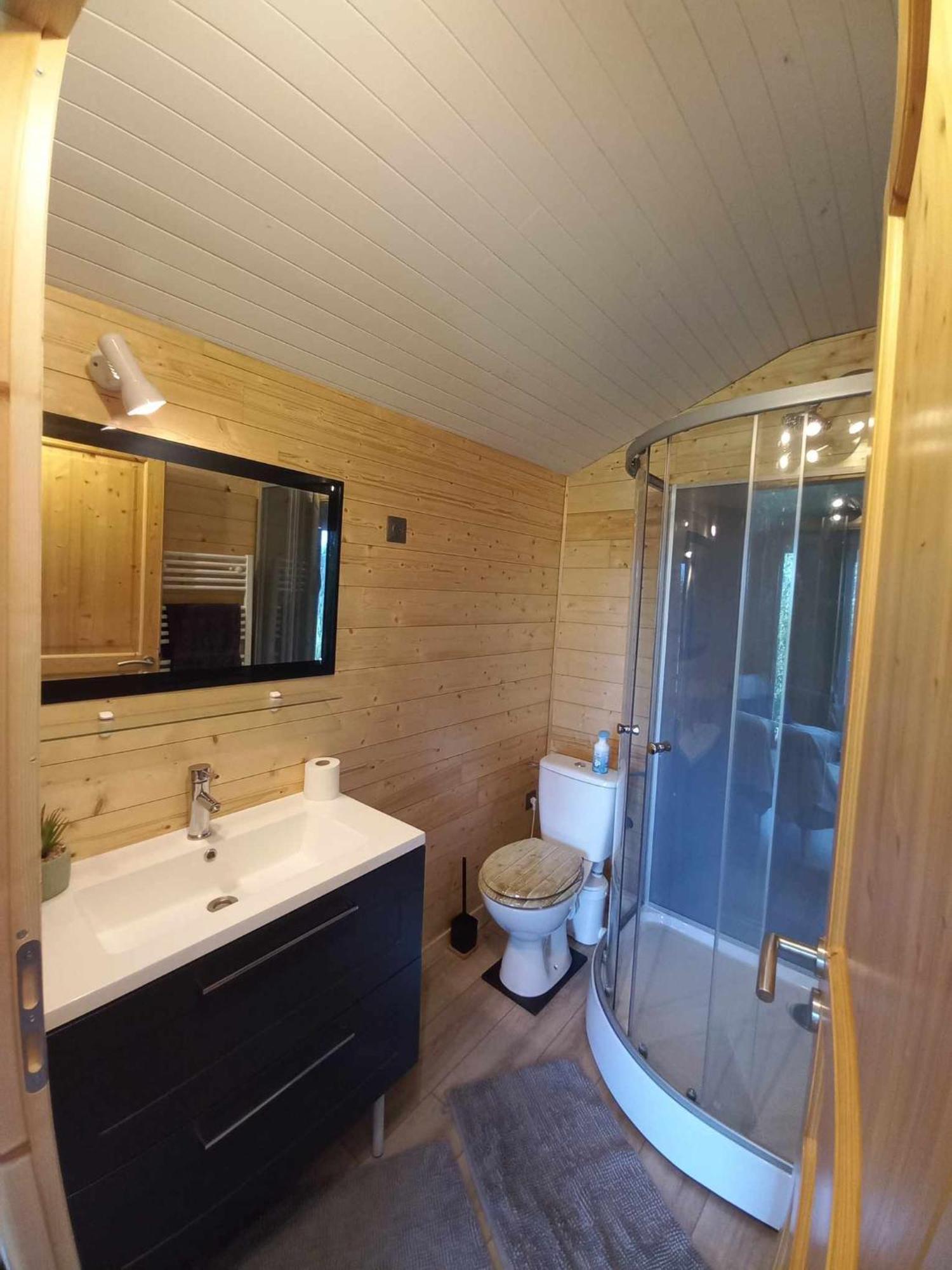 Le Petit Chalet Du Macquart P.O.A. Ranch, 2 A 3 Pers, Saint-Martin-de-Fugeres Exterior photo